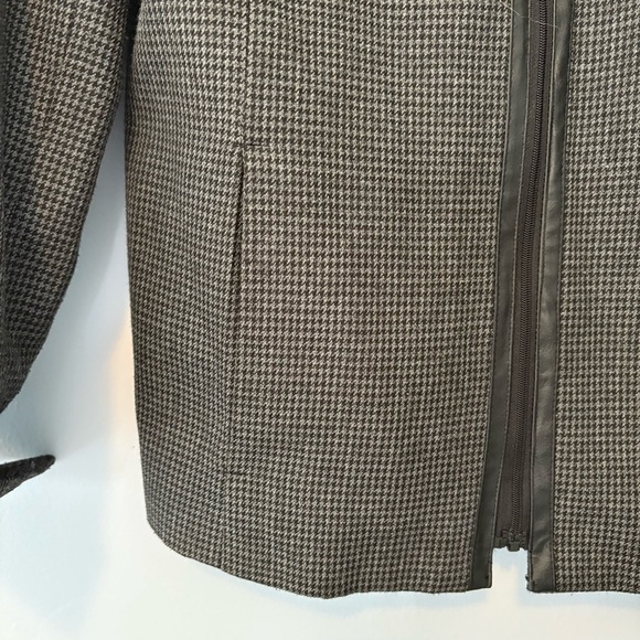 Beechers Brook Women’s Houndstooth Zip-Up Jacket with Faux Leather Trim – Size 8 - Picture 3 of 8